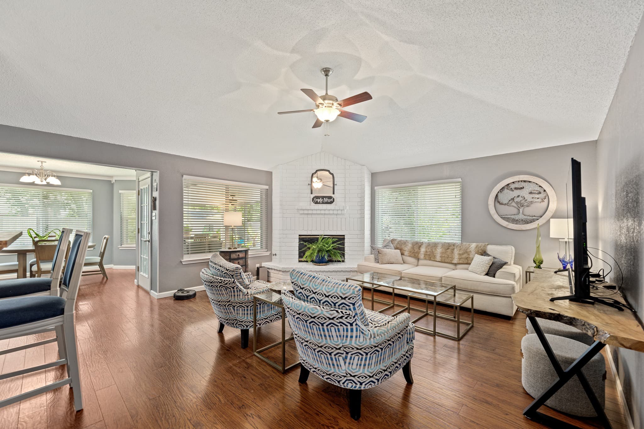 Gallery image 4