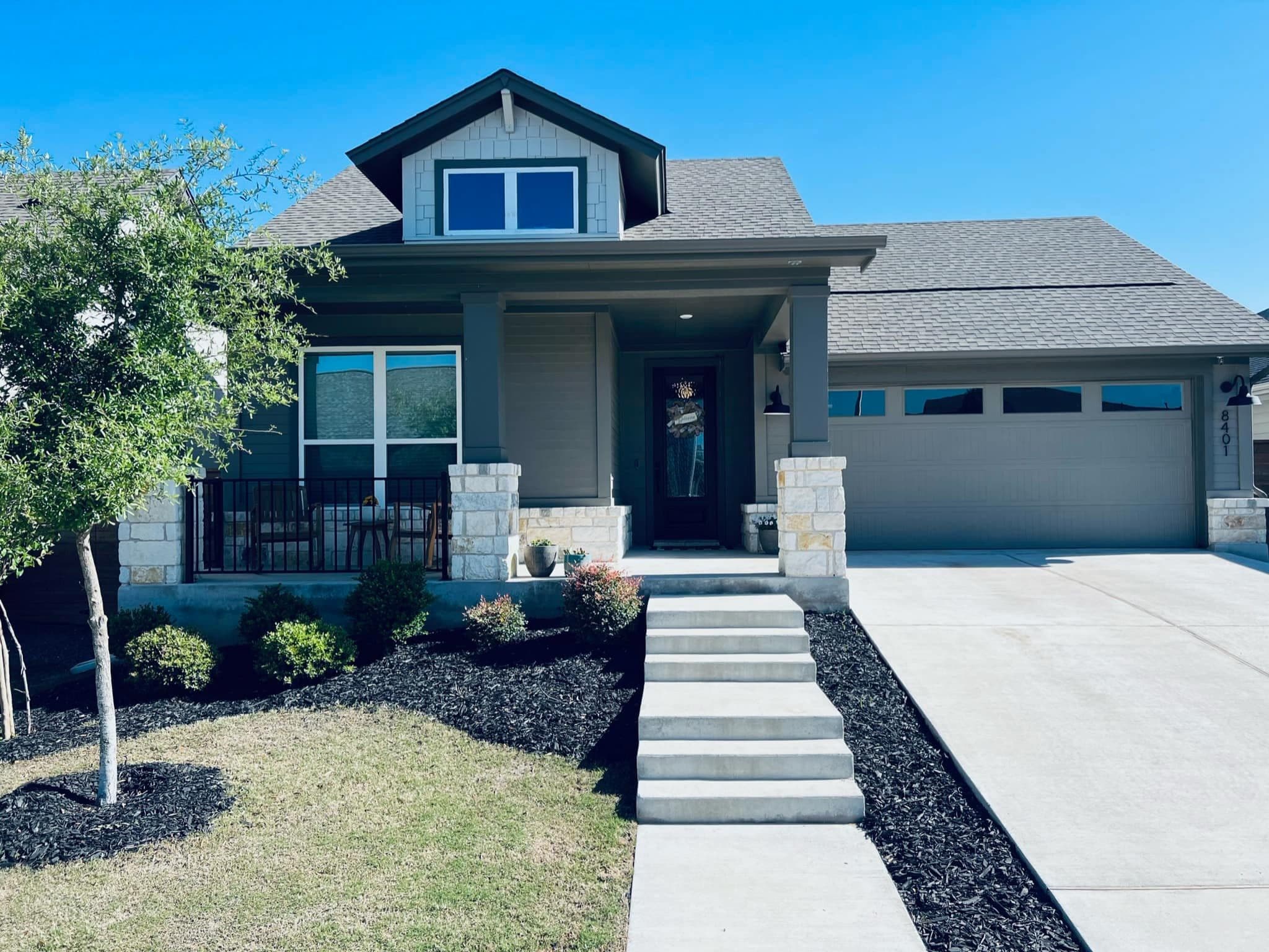 8401 Silhouette St