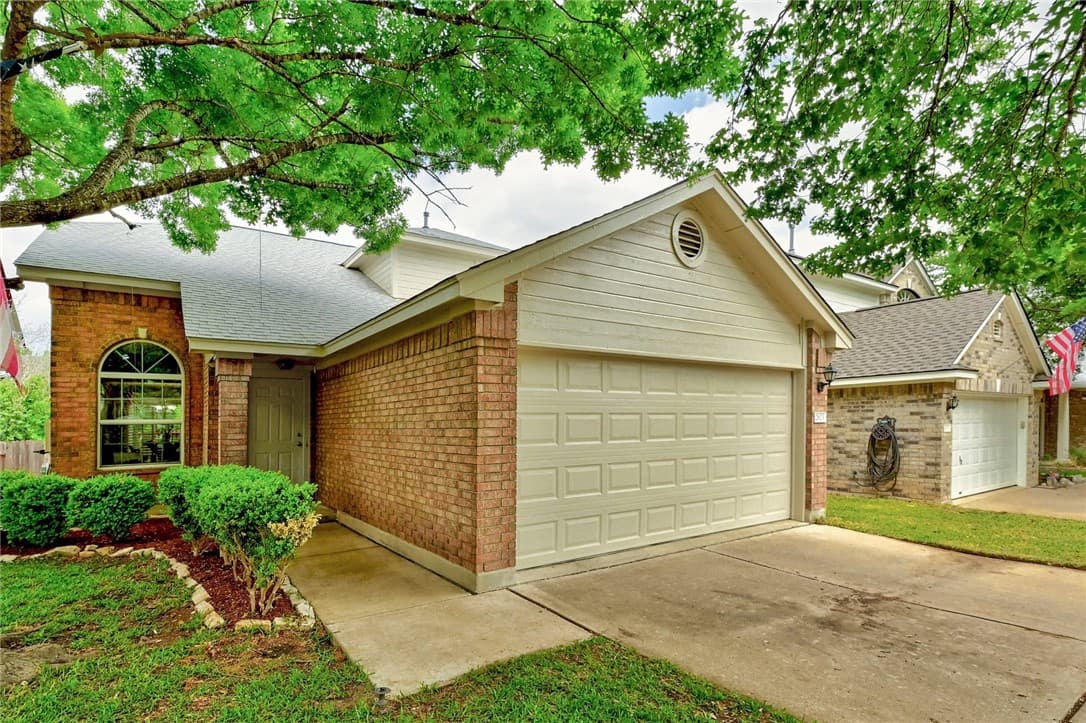 2623 Claudia Dr
