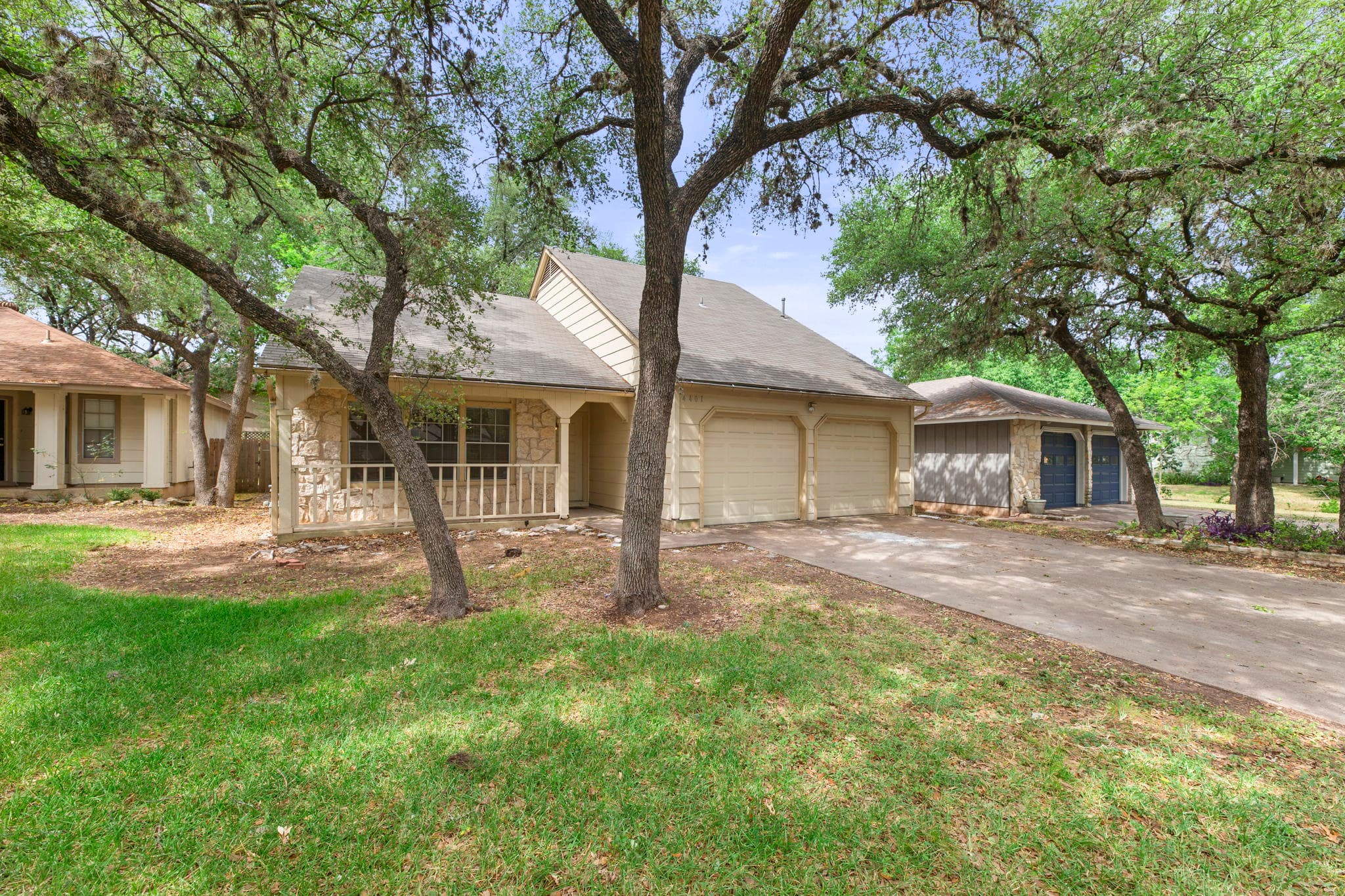 4401 Molokai Dr