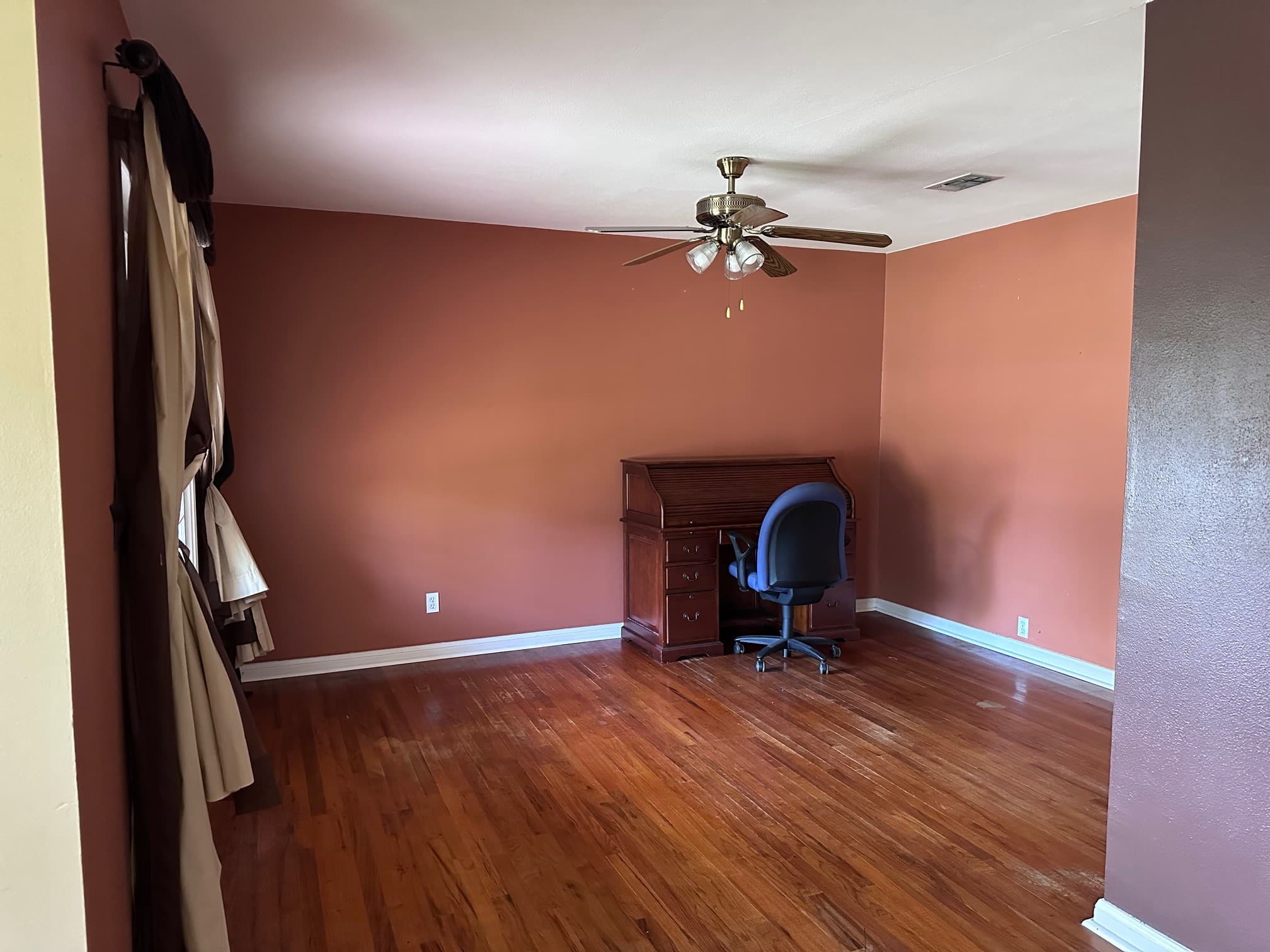 Gallery image 4