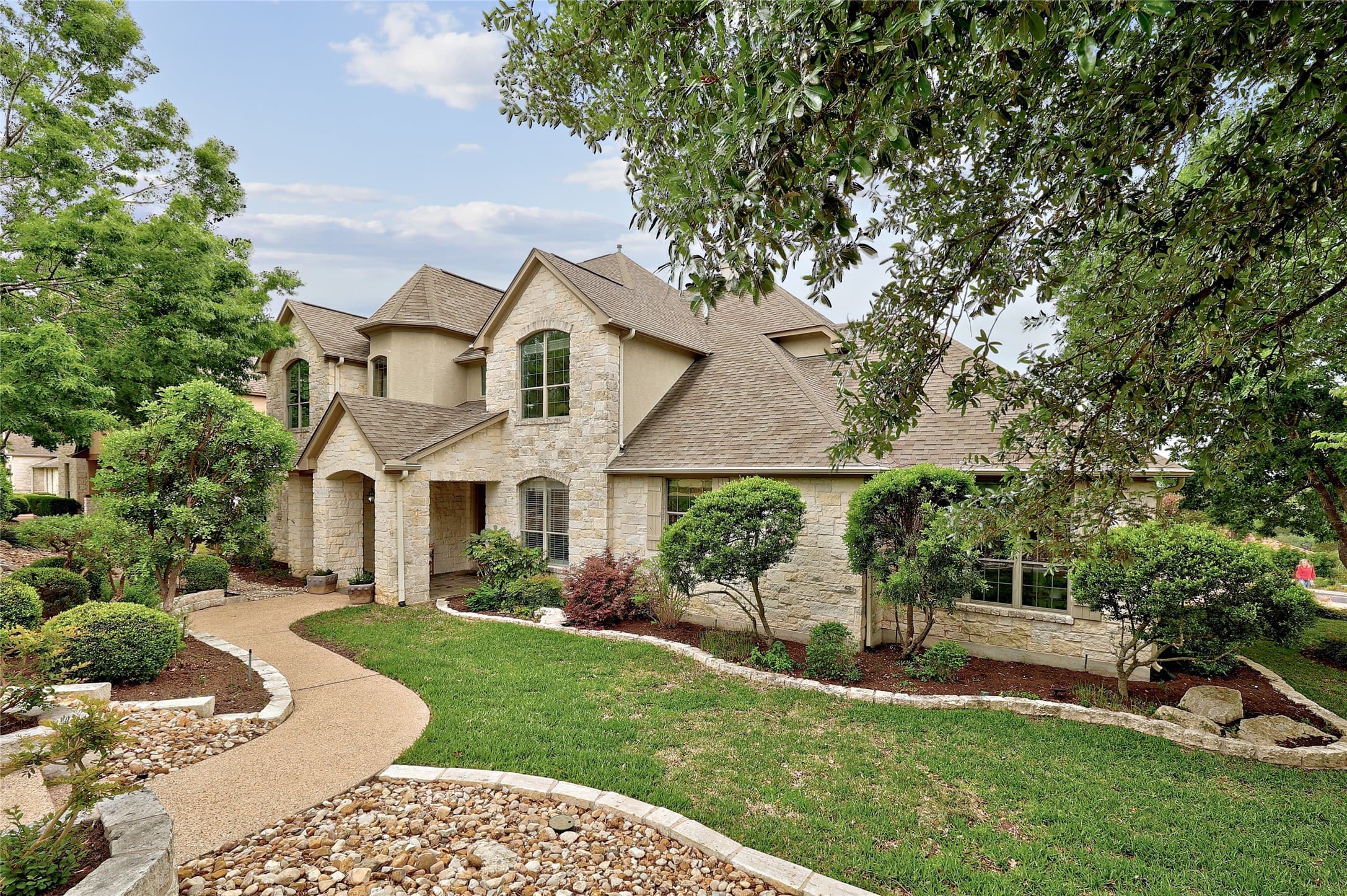 9613 Tree Bend Dr