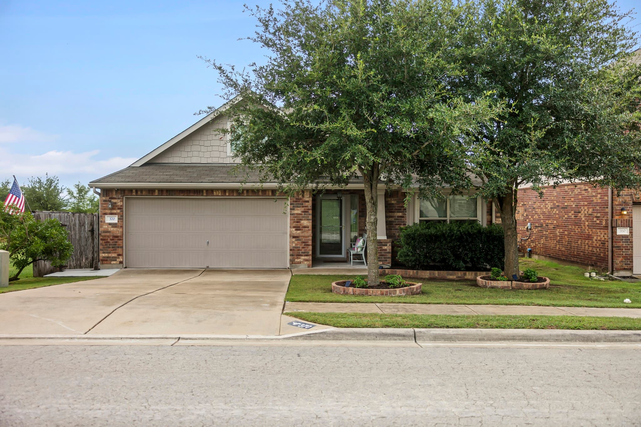 370 Travertine Trl
