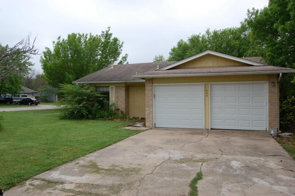 404 Las Cruces St