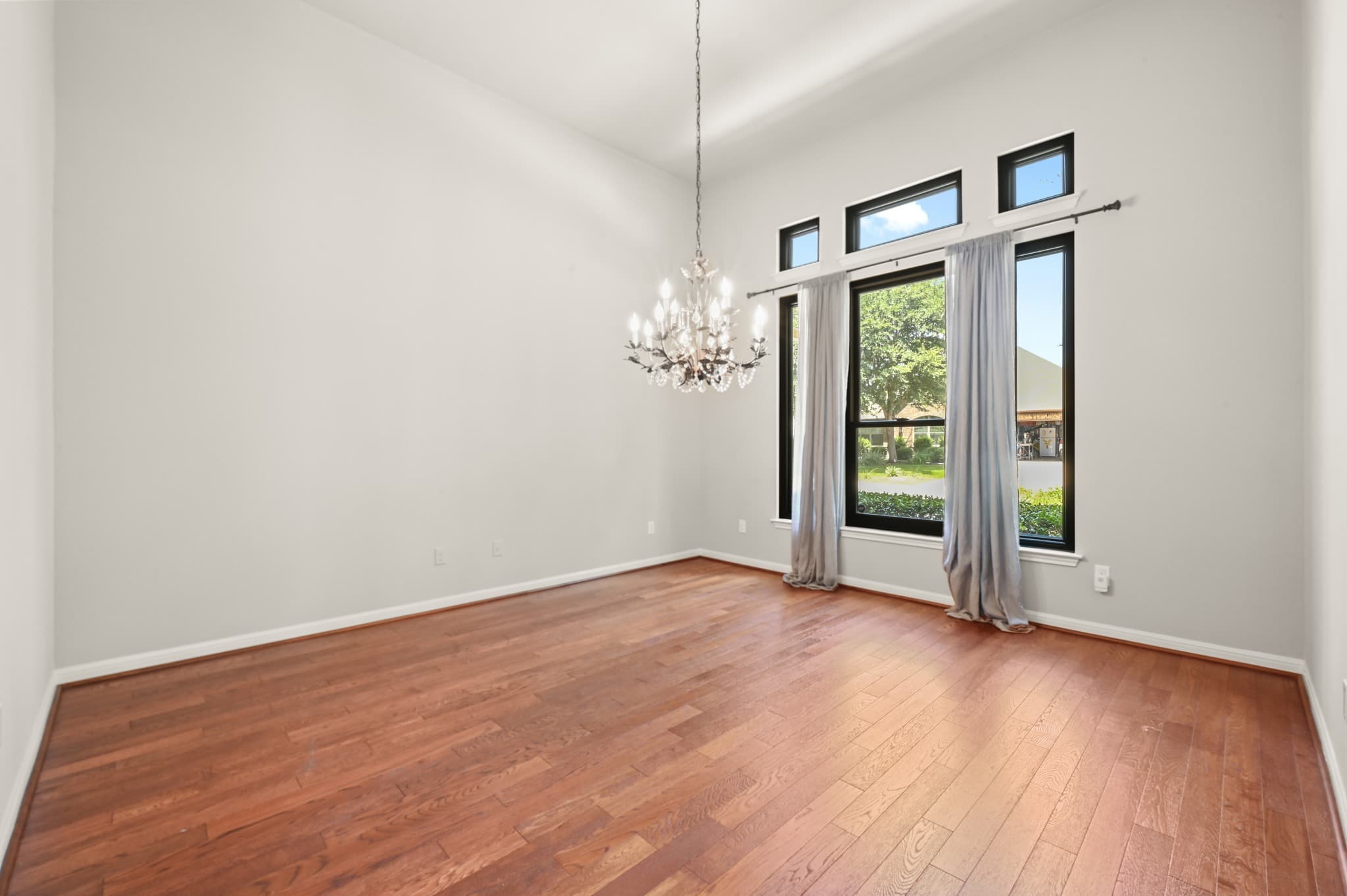 Gallery image 4
