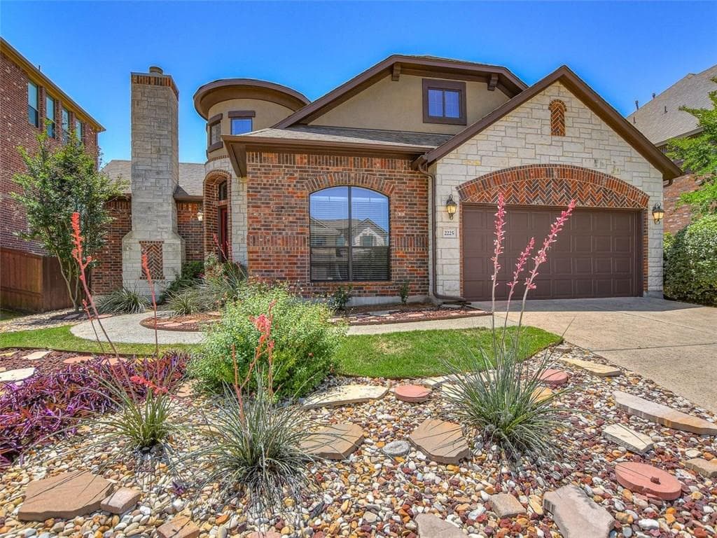 2225 Turtle Mountain Bnd