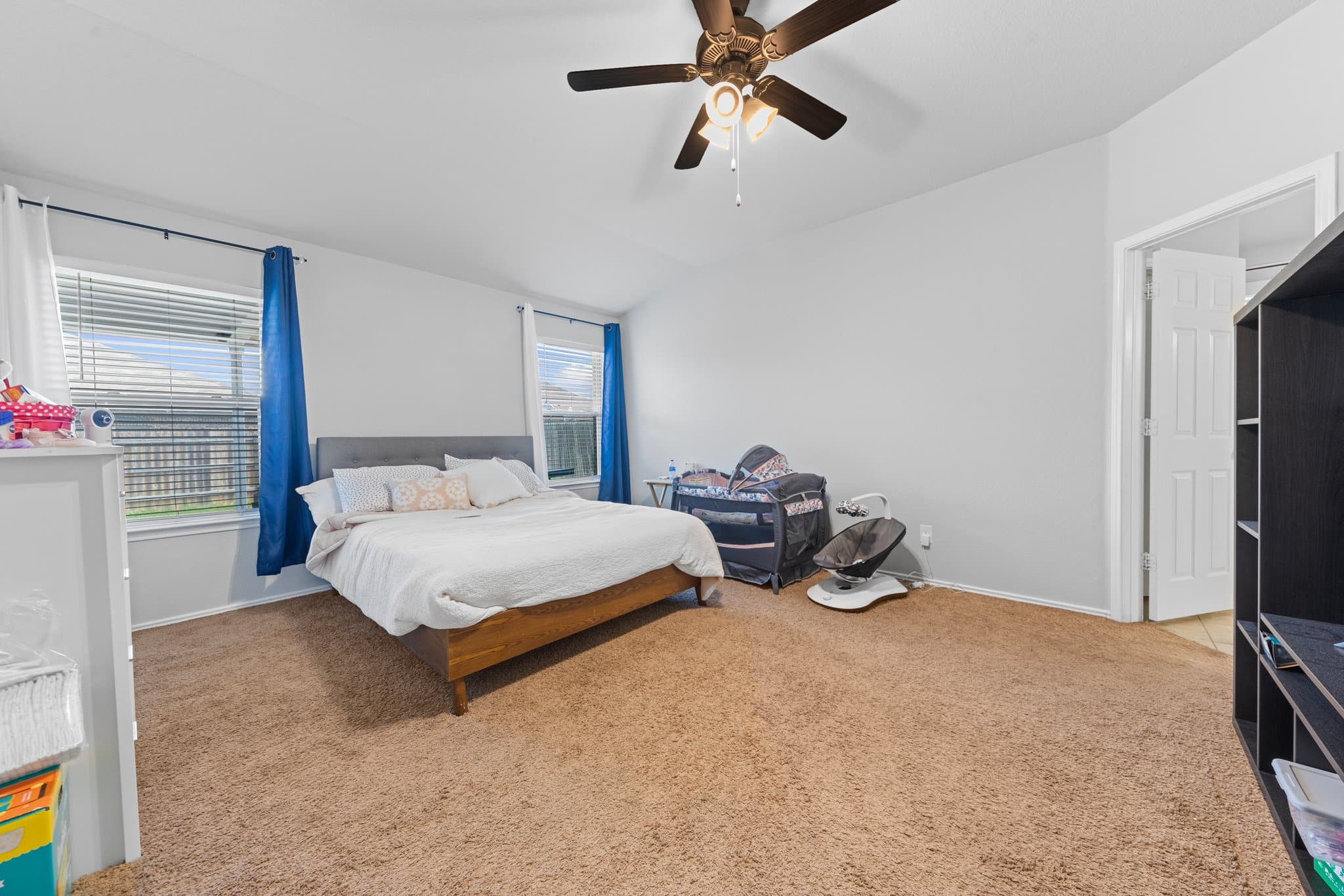 Gallery image 3