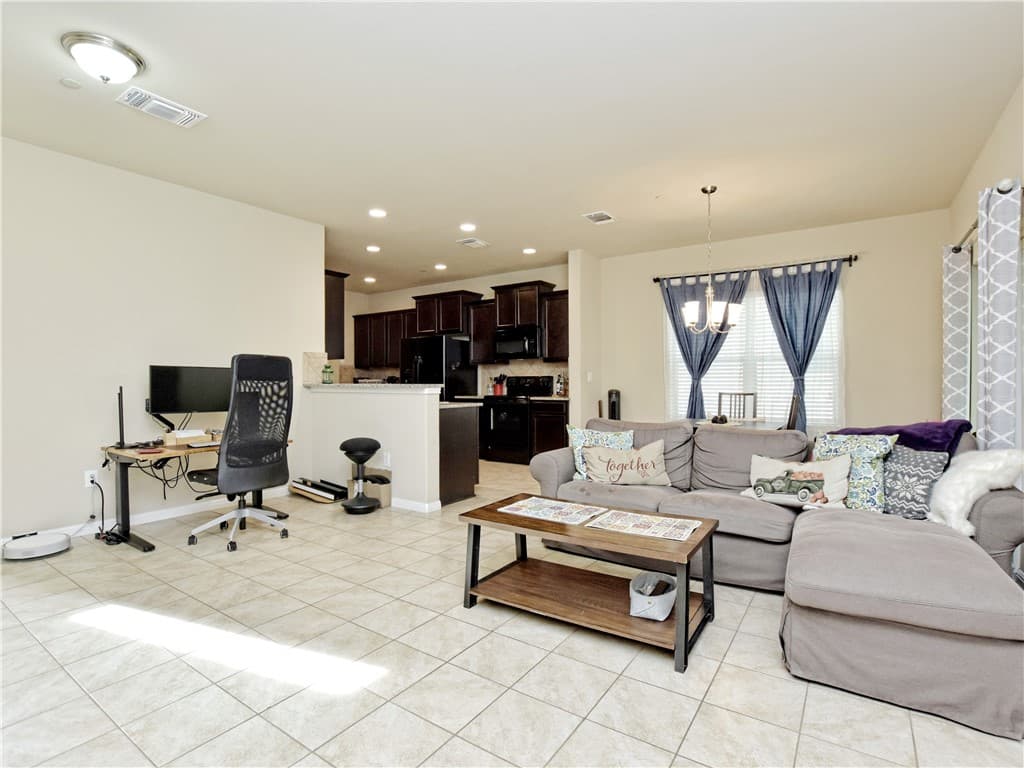 516 E Slaughter Ln Apt 1801