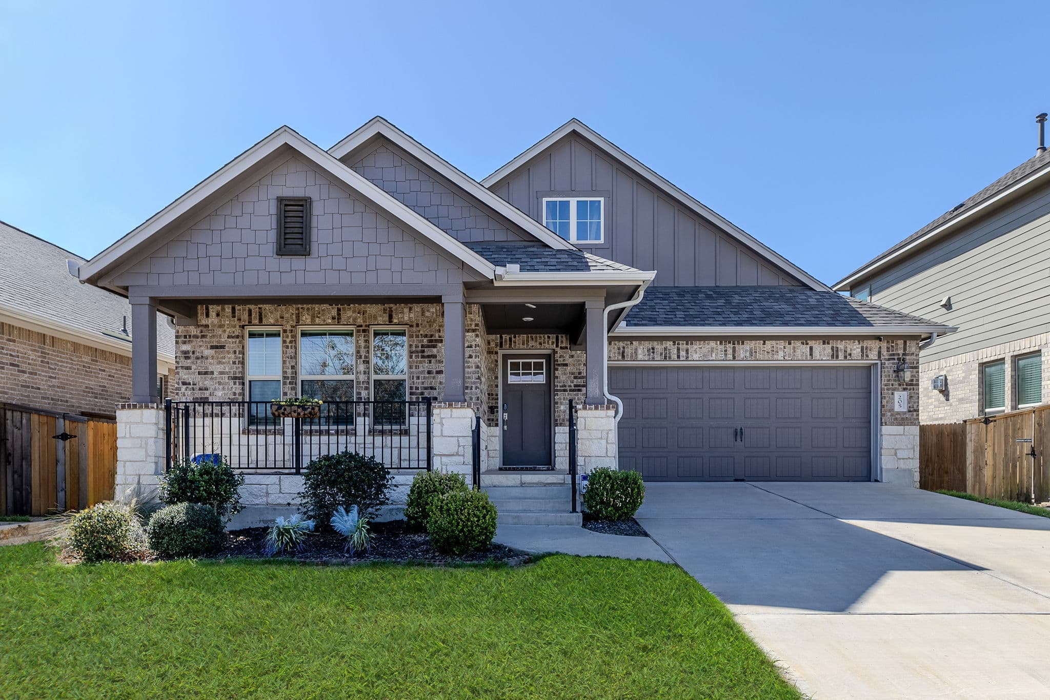 205 Tangled Brush Dr
