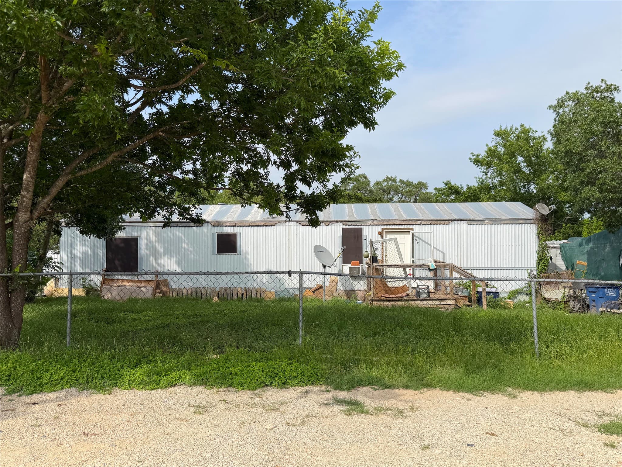 539 Scott Way