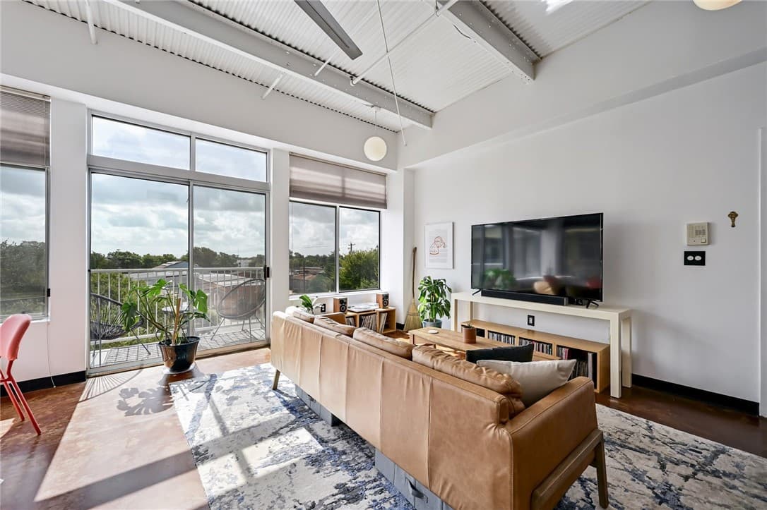 Gallery image 3