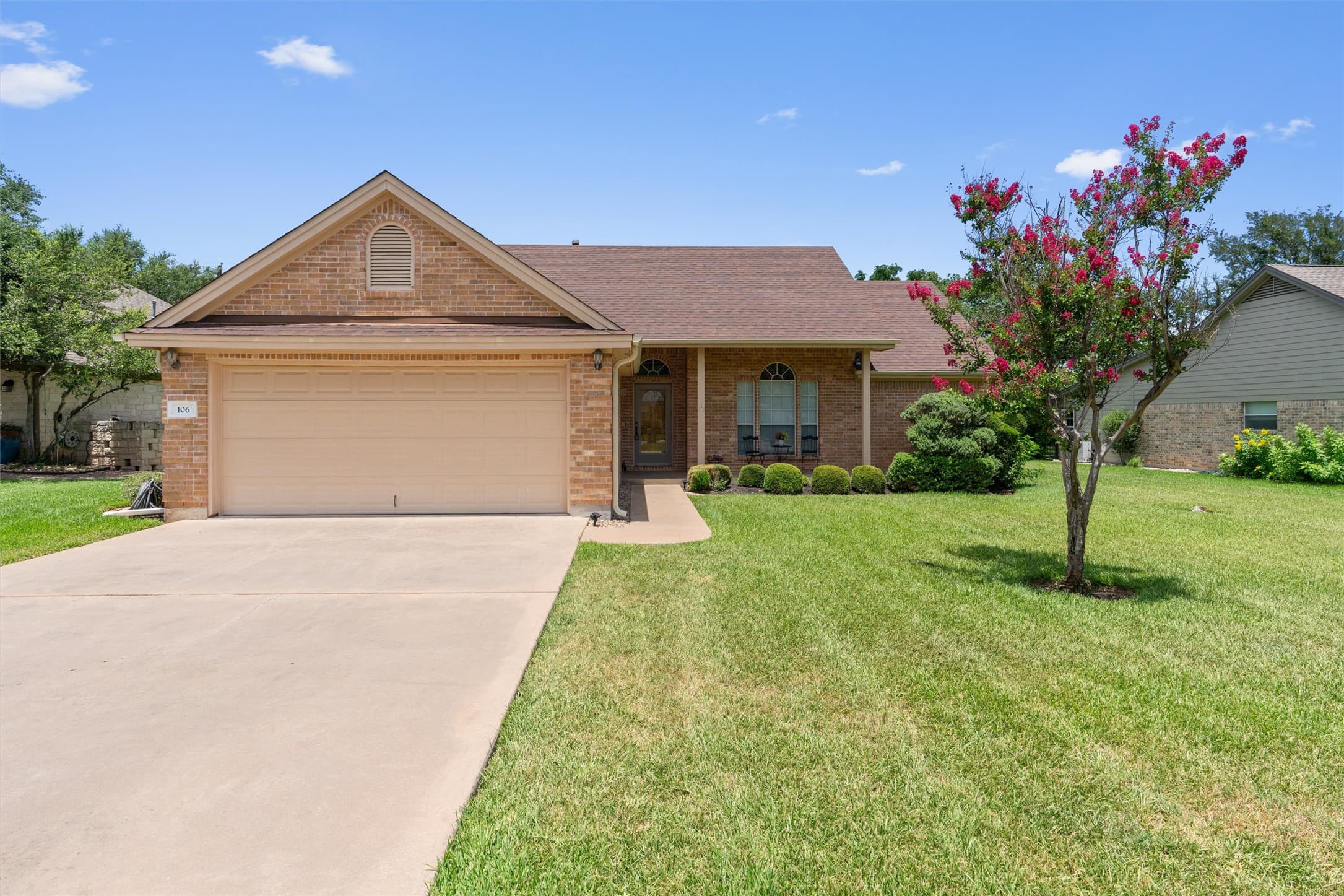 106 Stacey Ln