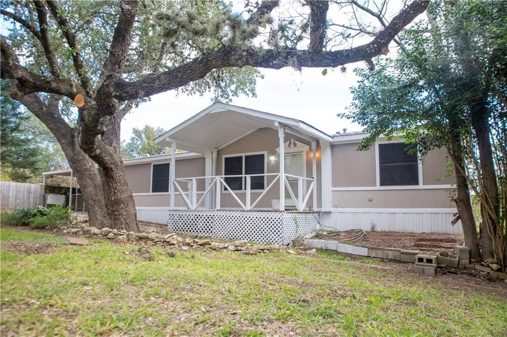 131 Acorn Ln