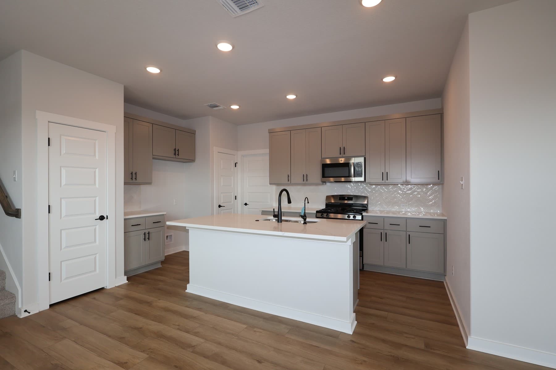 Gallery image 3