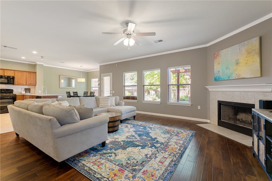 Gallery image 4