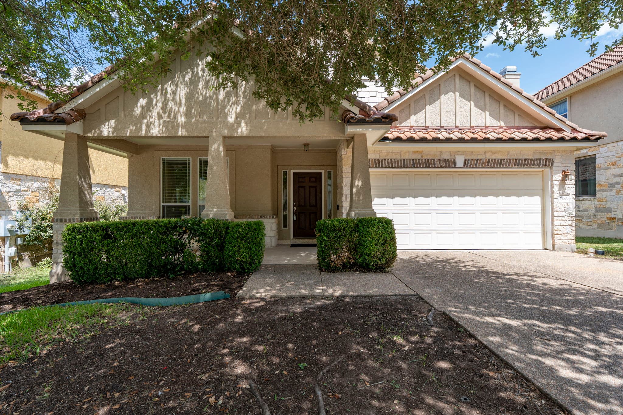 14505 Broadwinged Hawk Dr