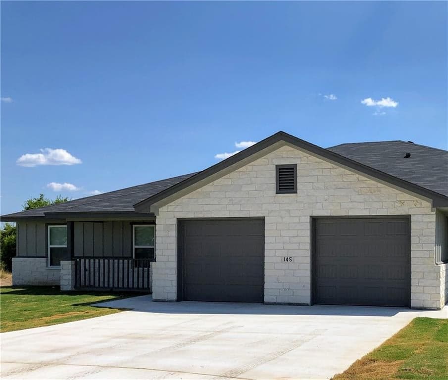 145 Ellis Ct