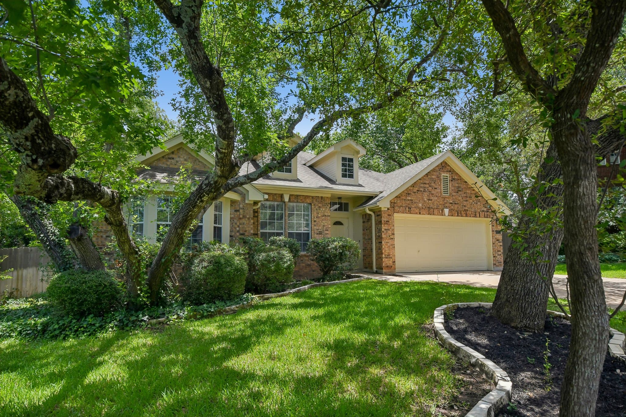 3903 Wharton Ct