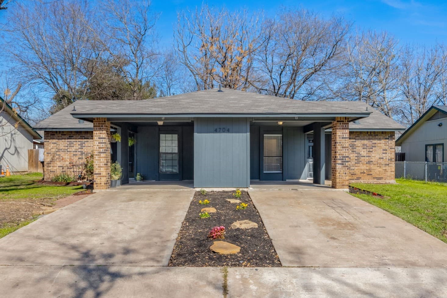 4704 Rocking Chair Rd