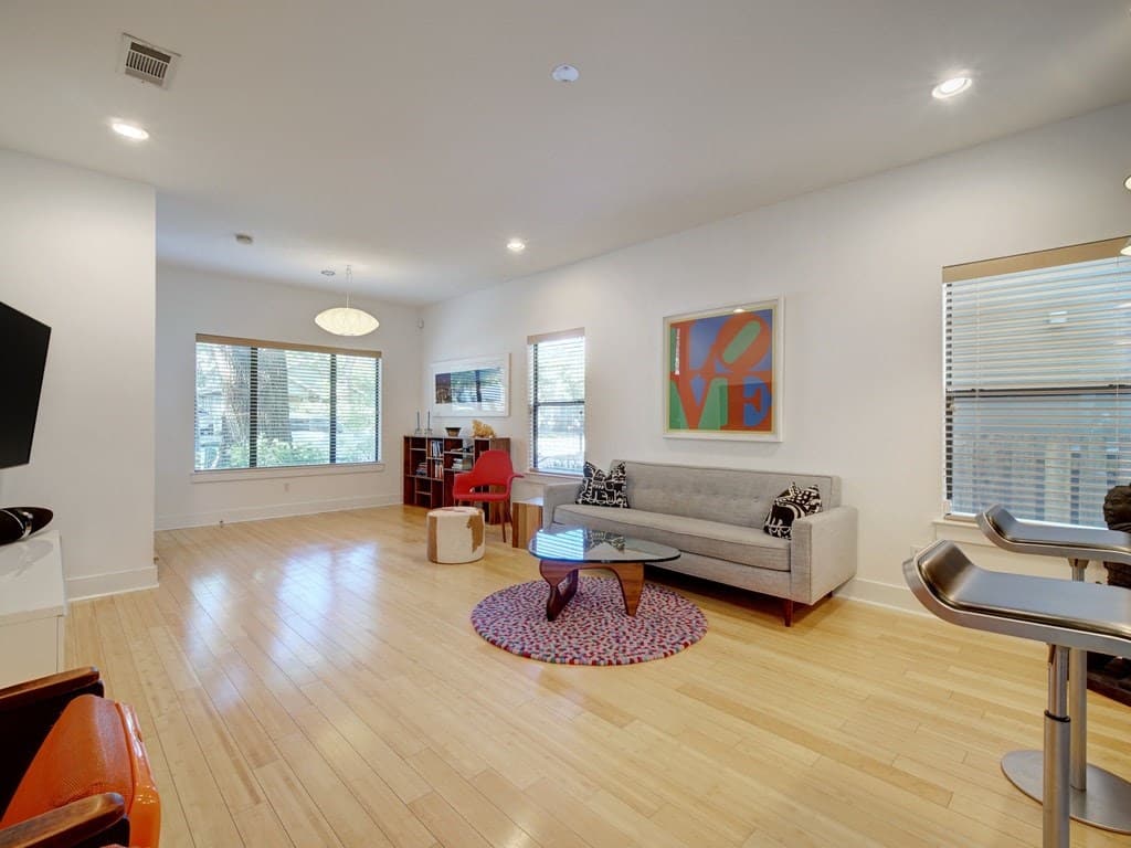 Gallery image 4