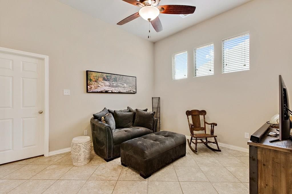 Gallery image 4