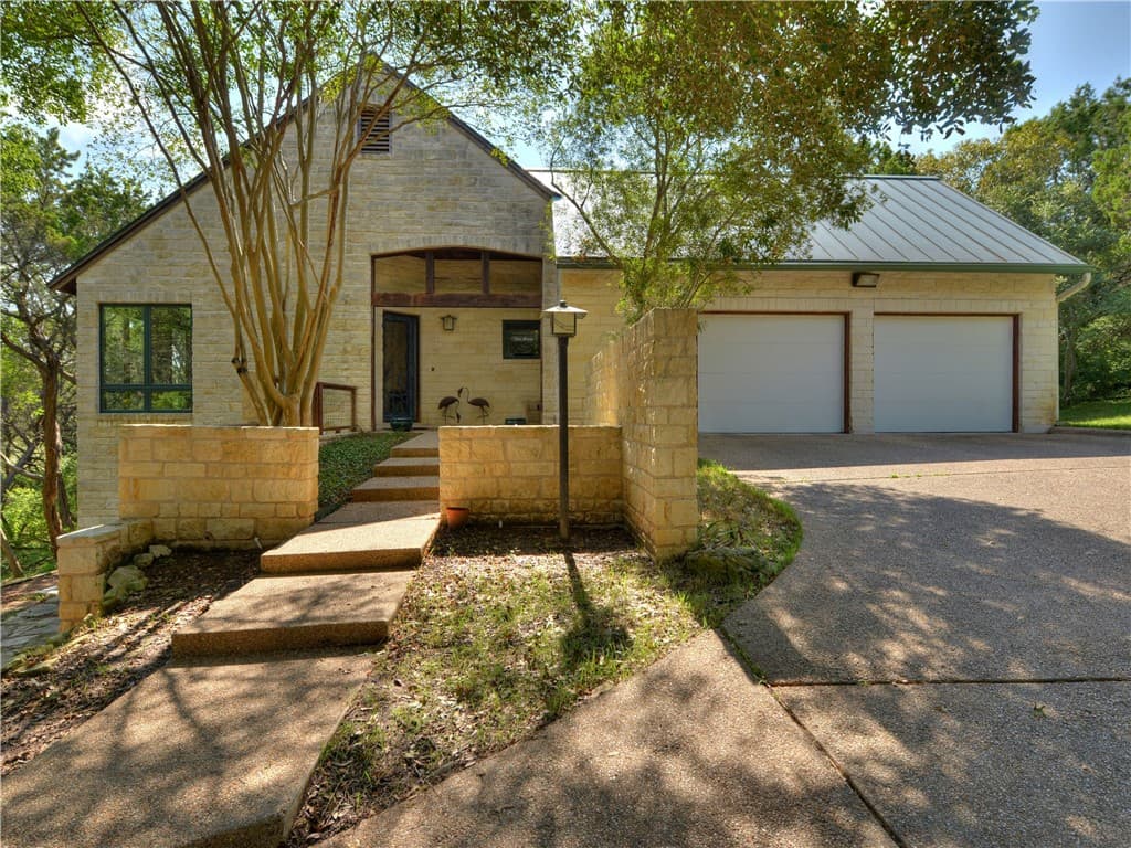 201 Allegro Ln