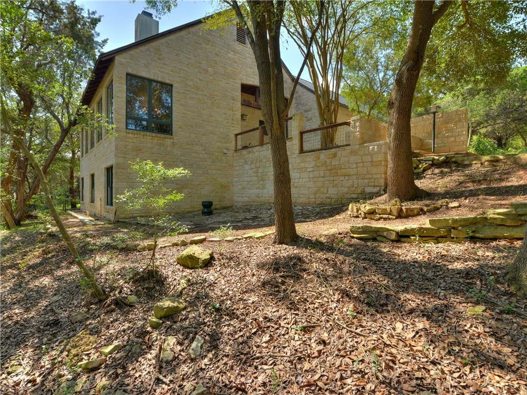 Gallery image 3