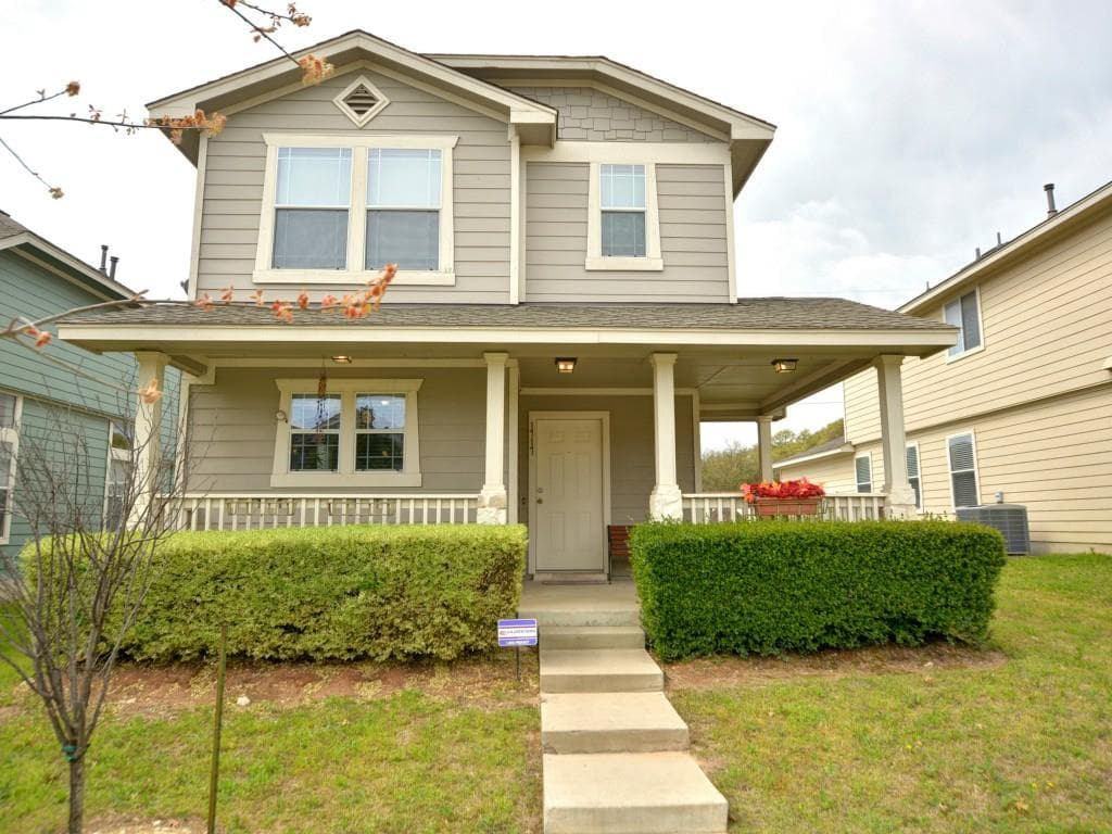 1717 Lost Maples Loop