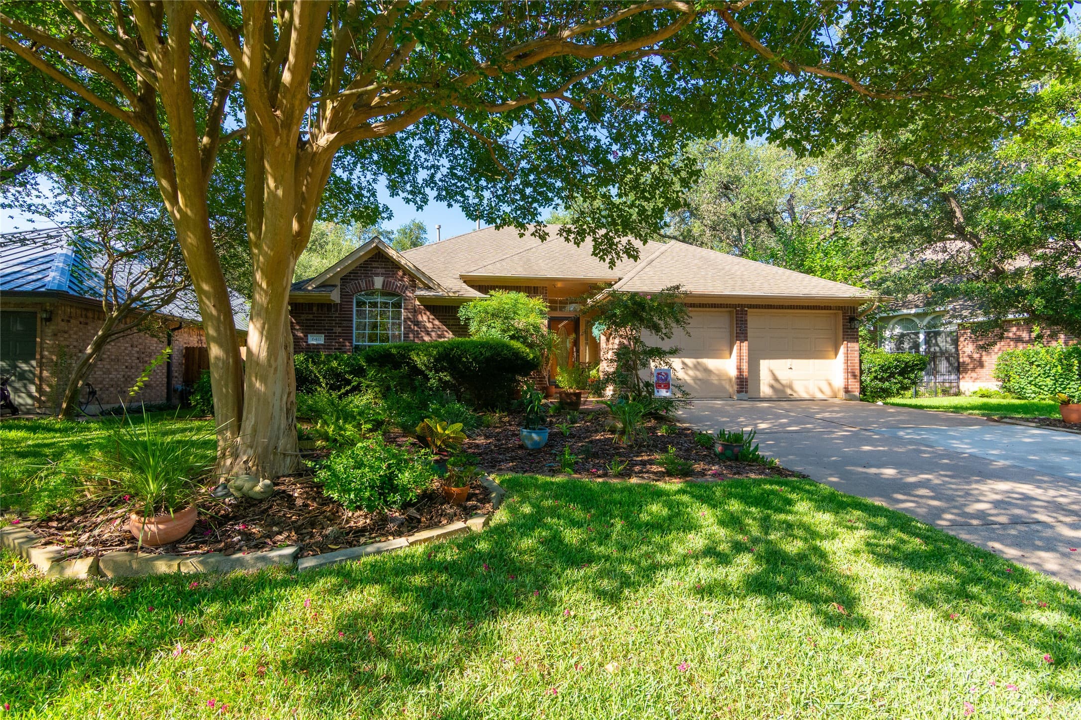 Main property image