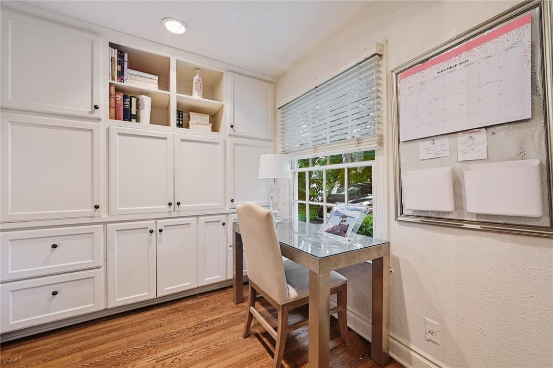 Gallery image 5