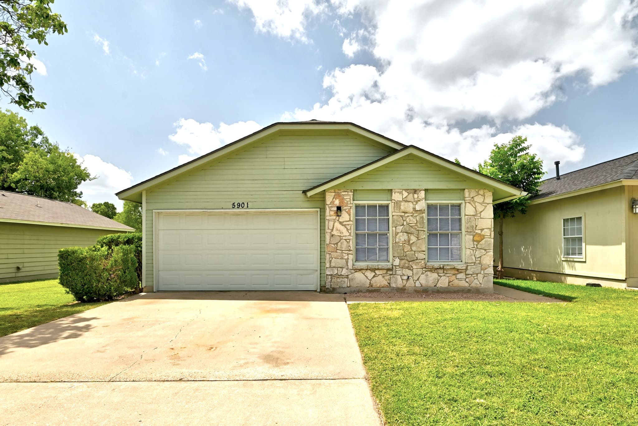 5901 Kevin Kelly Pl
