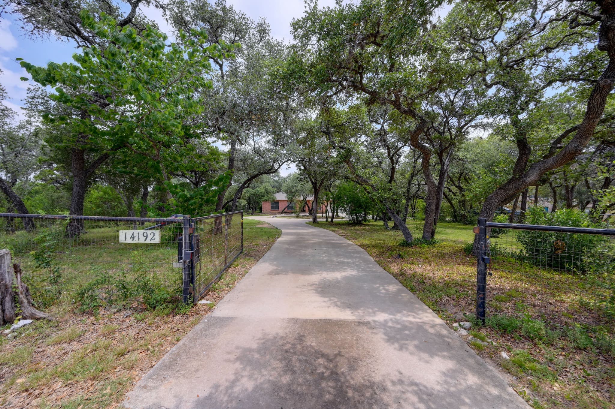 14192 Antonio Dr
