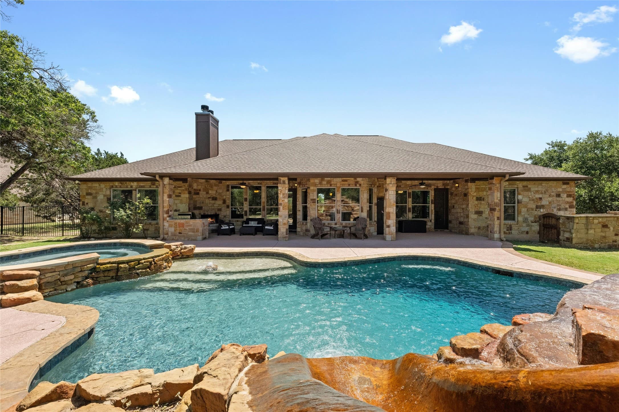 1060 Covered Bridge Dr