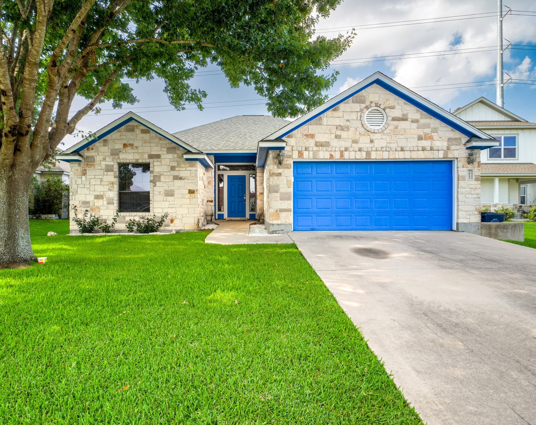 Main property image