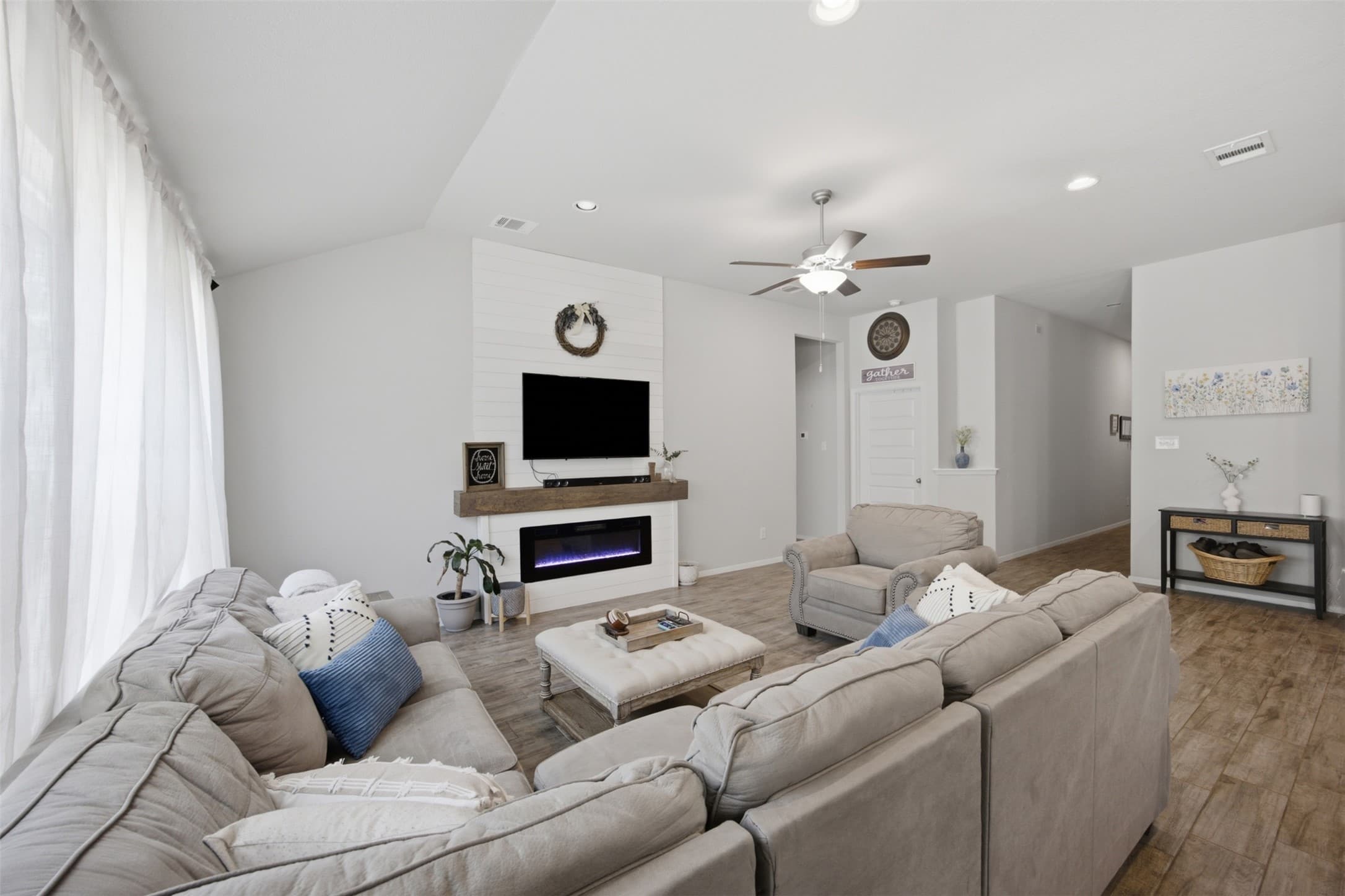Gallery image 2