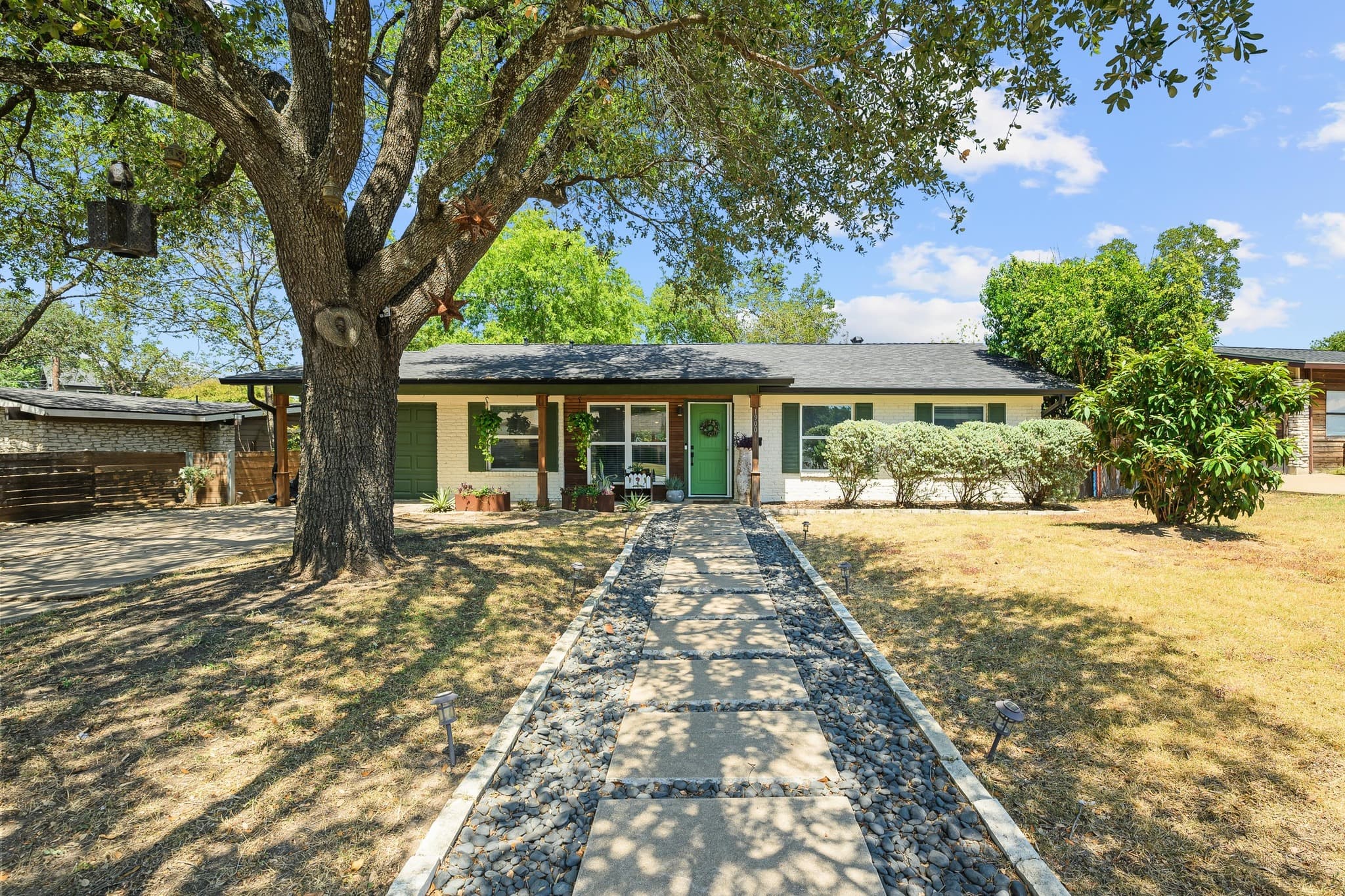 1900 Ohlen Rd