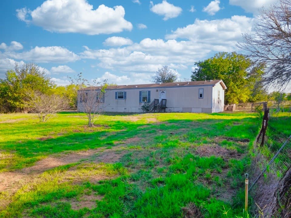 975 Campobella Ln