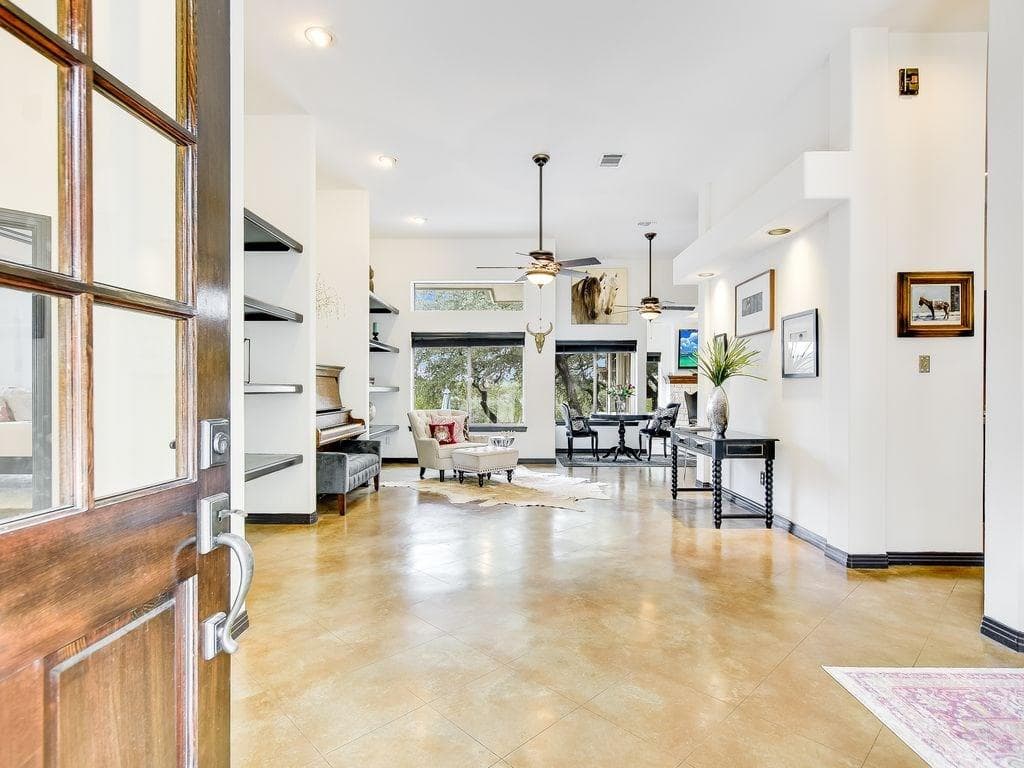 Gallery image 4