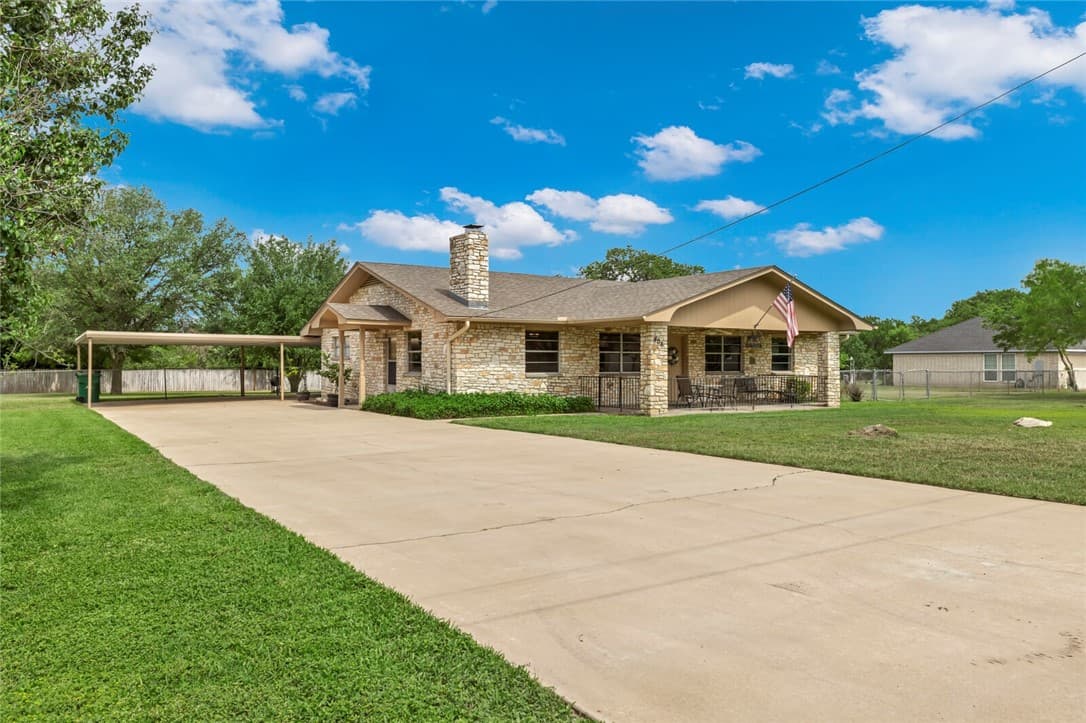 406 Blackbird Dr