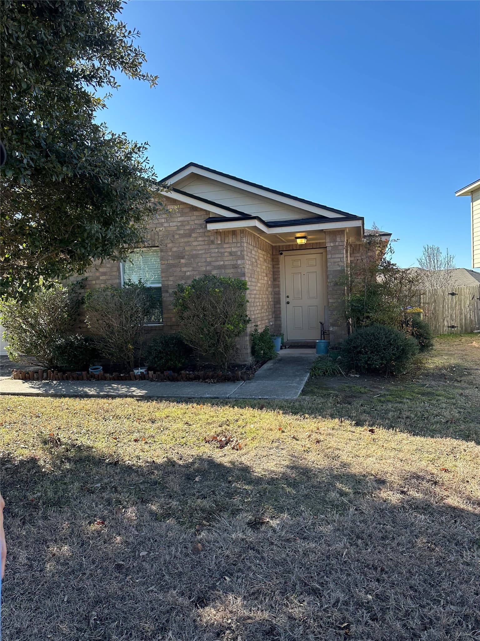 13213 Ring Dr
