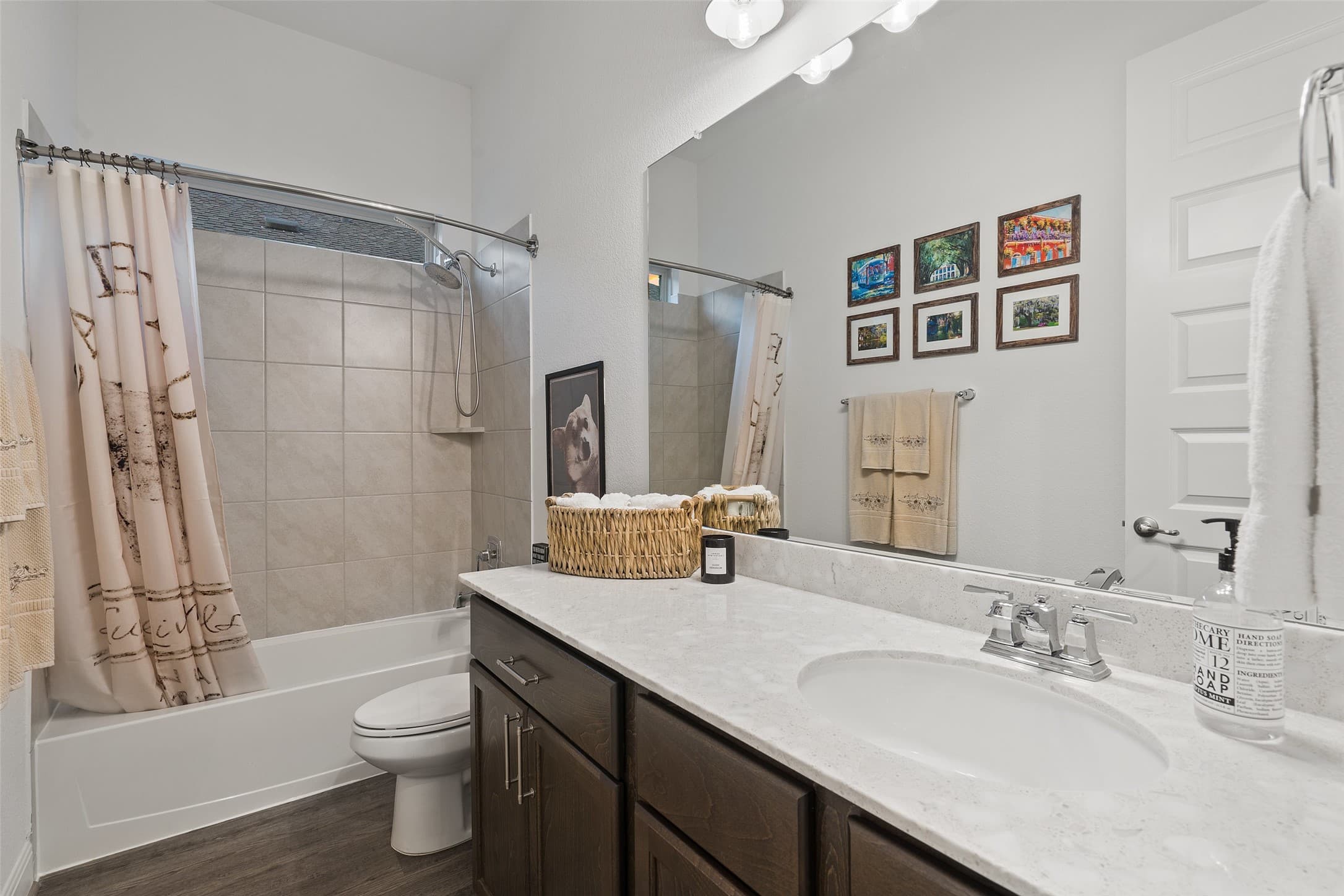 Gallery image 5