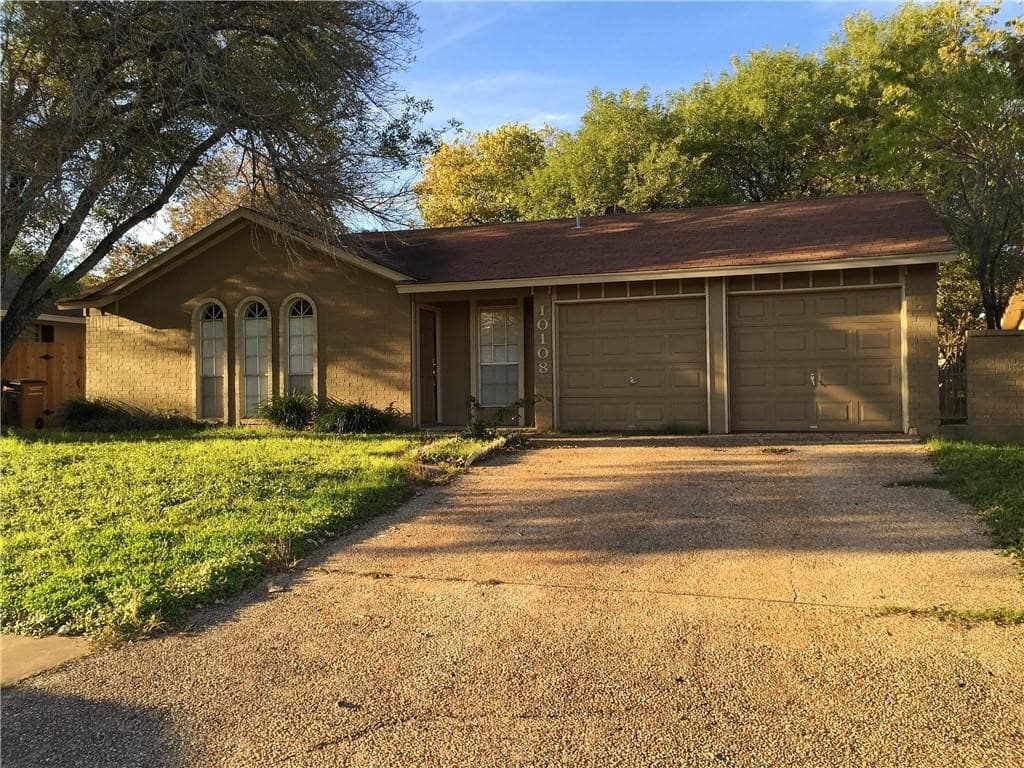 10108 Quail Valley Blvd
