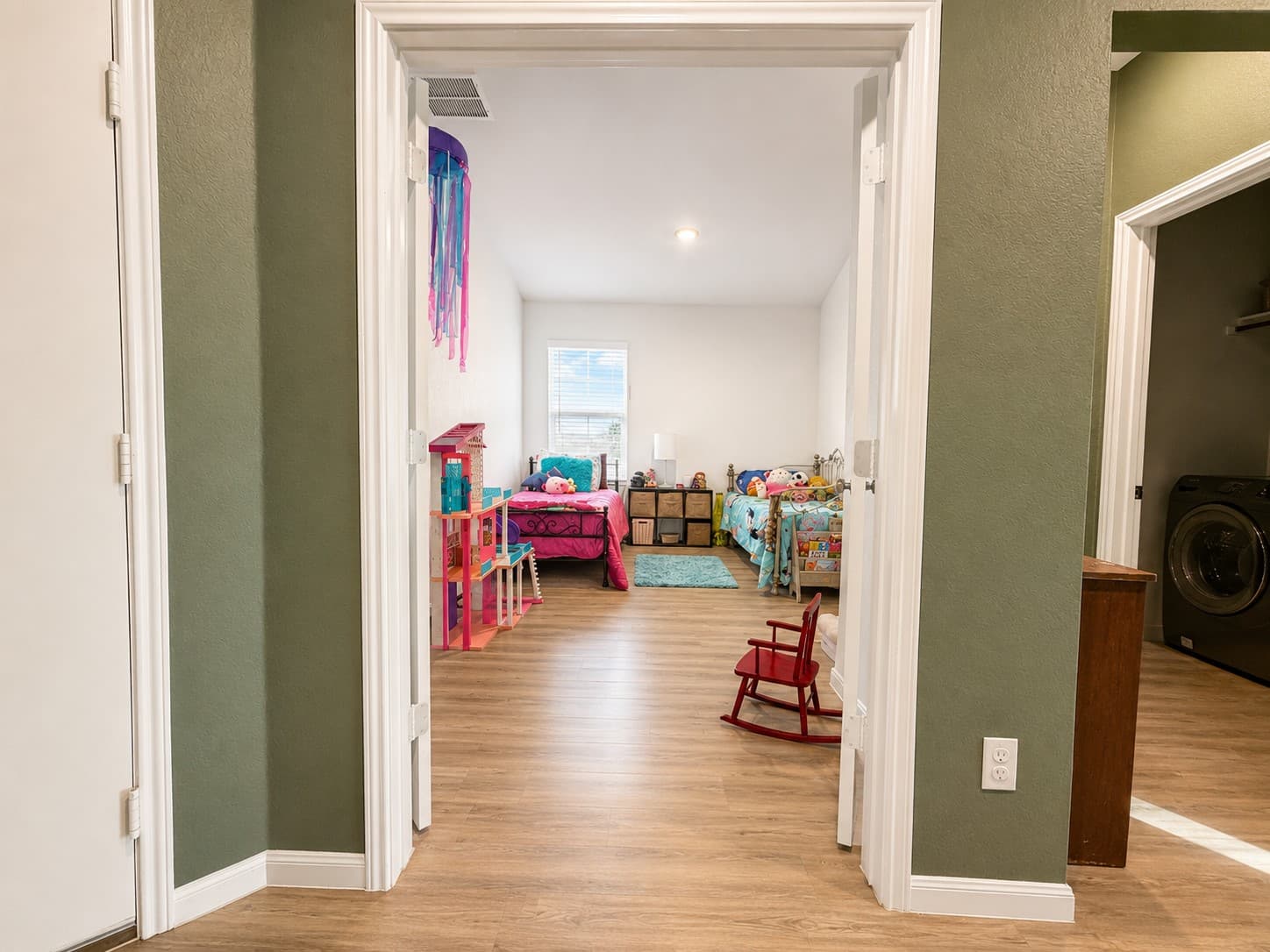 Gallery image 3