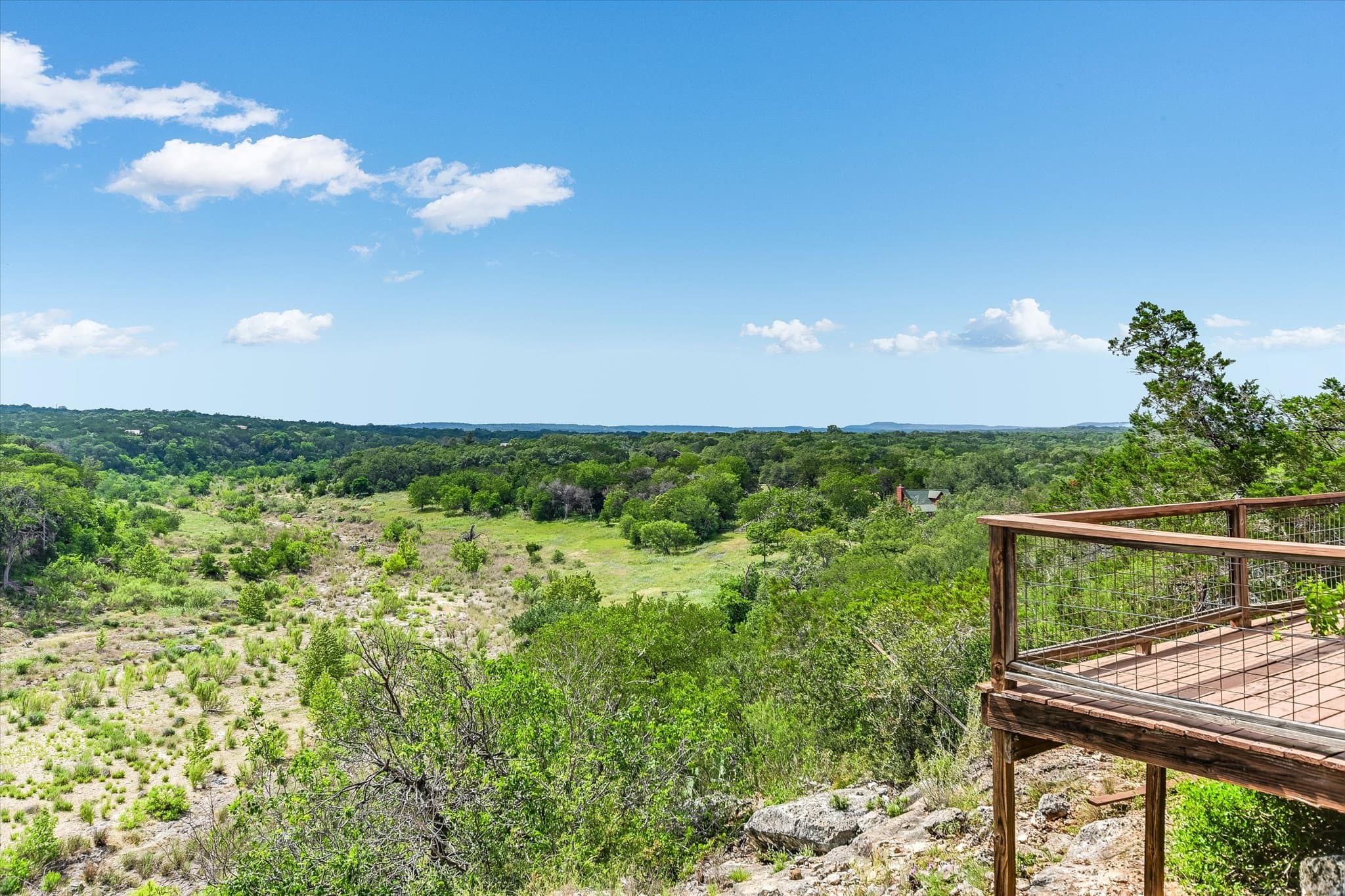700 Cliffside Rd