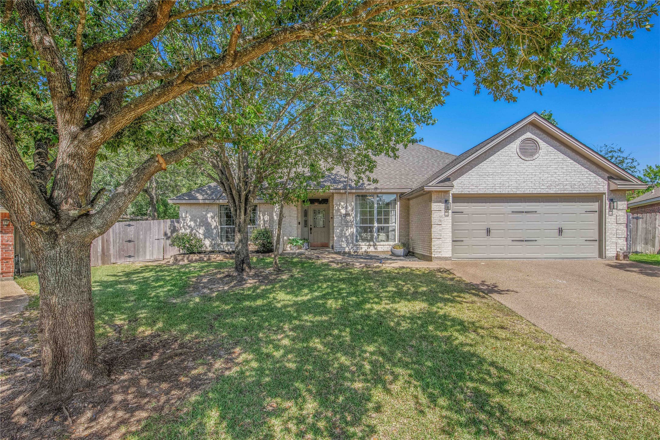4420 Pickering Pl