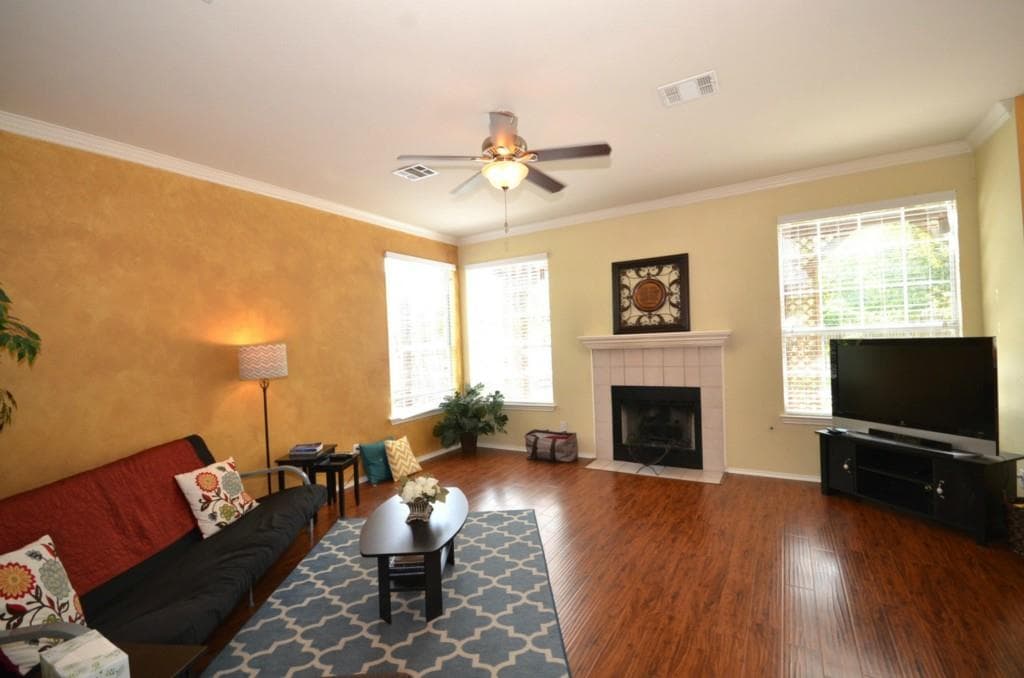 Gallery image 4