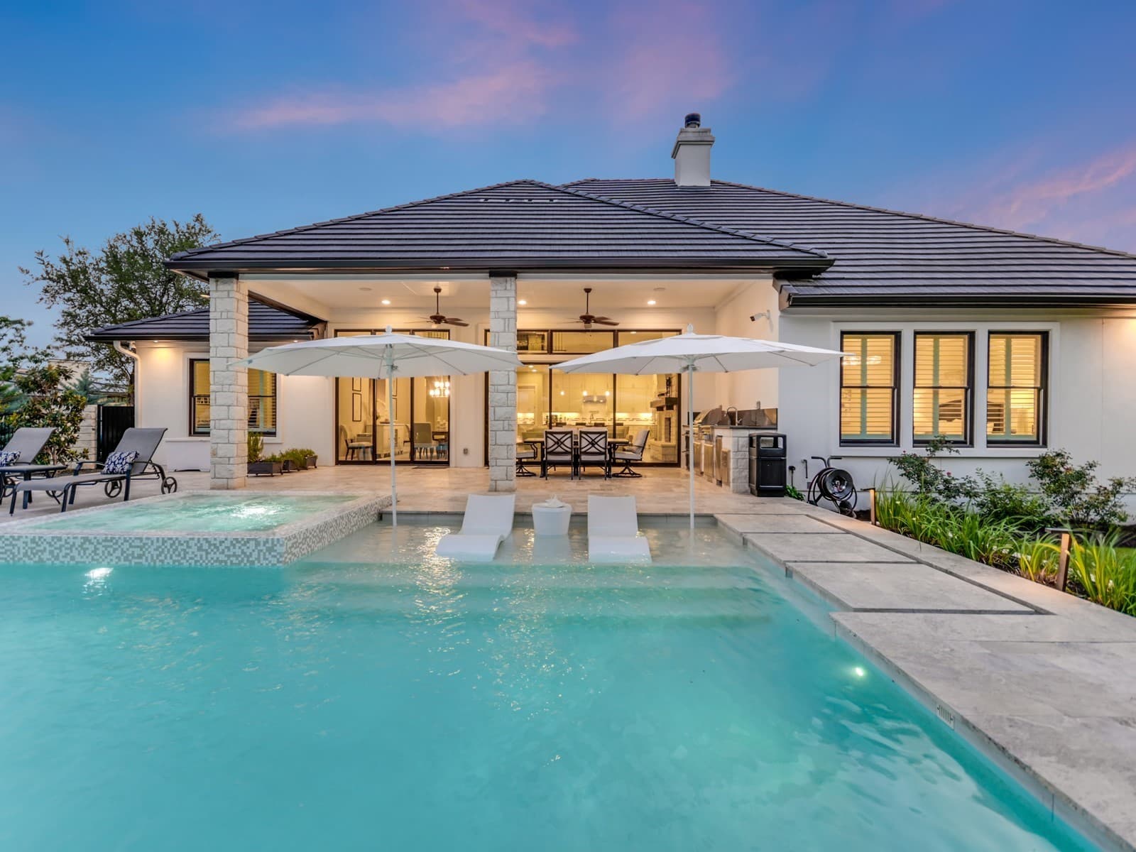 207 Bella Colinas Dr