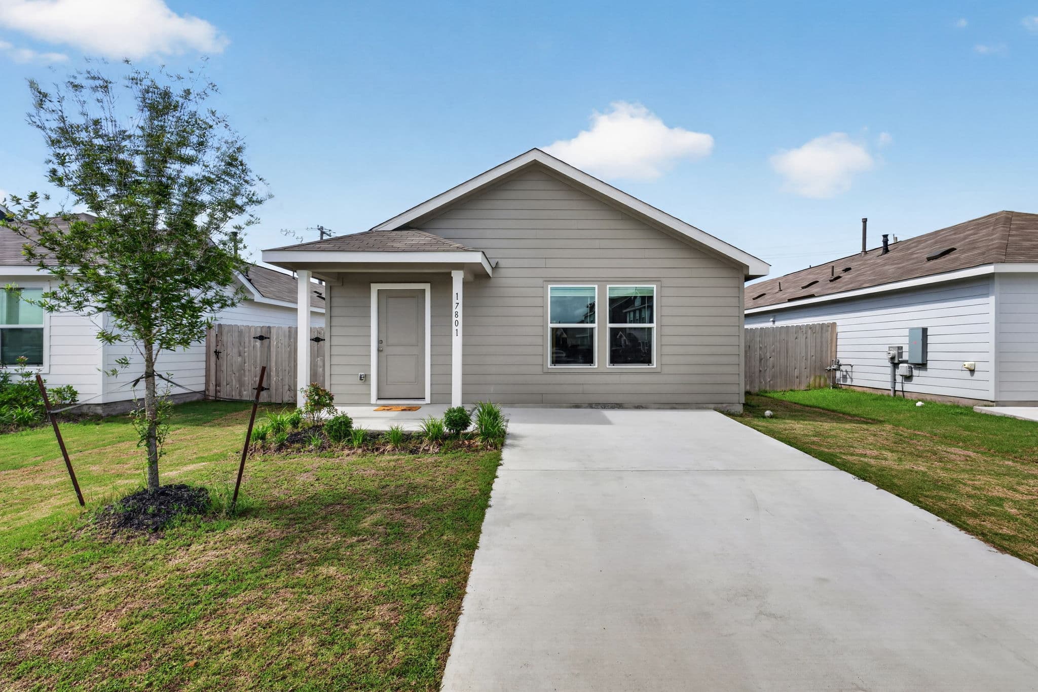 17801 Dockery Dr