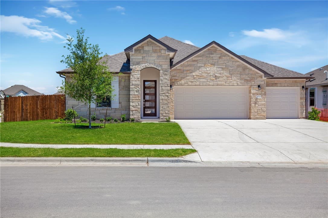 Main property image