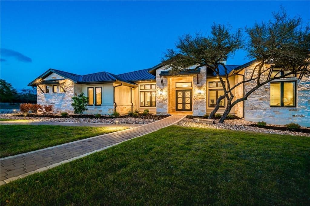 8717 Bellancia Dr